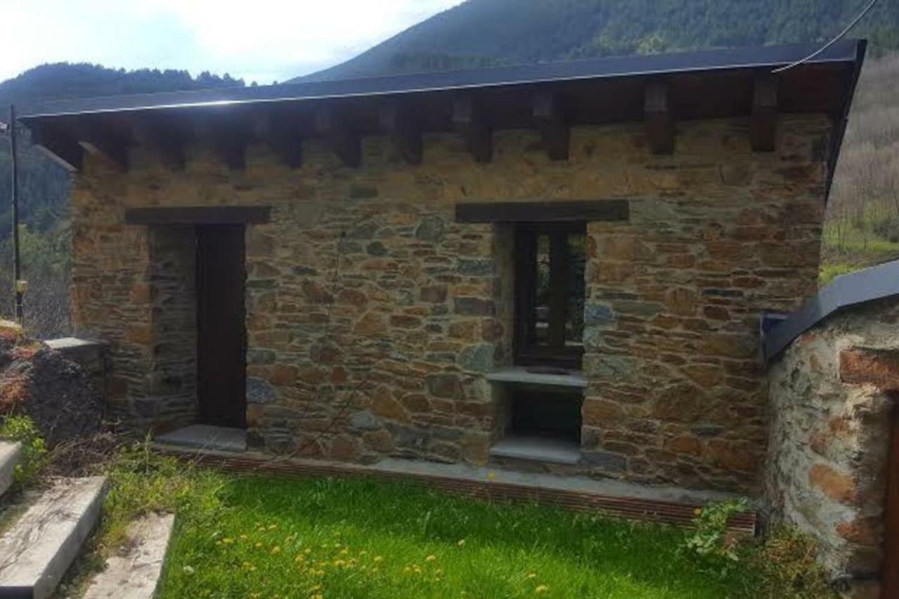 Les Forques De'N Pep Apartment Toses Exterior photo